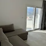 Argileos هيماري