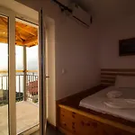 Argileos هيماري