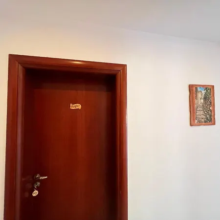 Argileos Apartment *