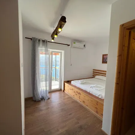 Argileos Apartment *