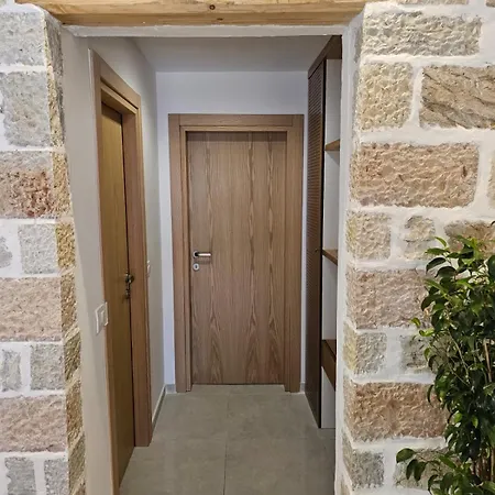 Argileos Apartment