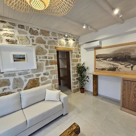 Argileos Apartment *