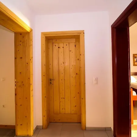 Argileos Apartment
